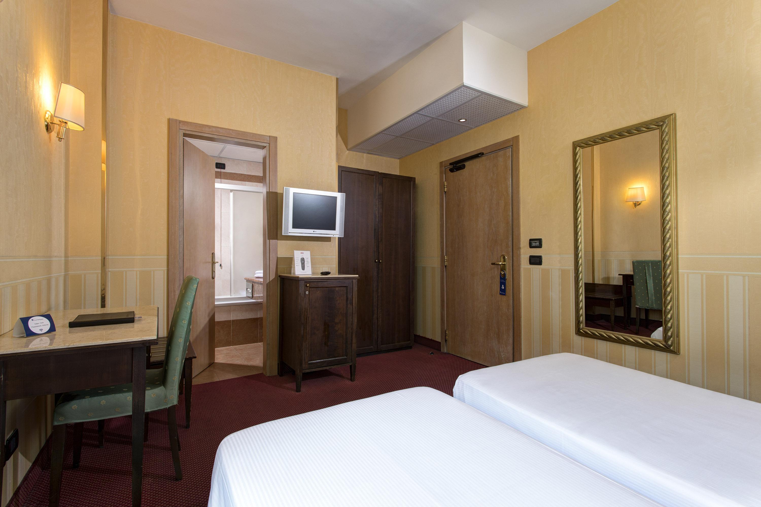 Best Western Hotel Tritone Mestre Exterior photo